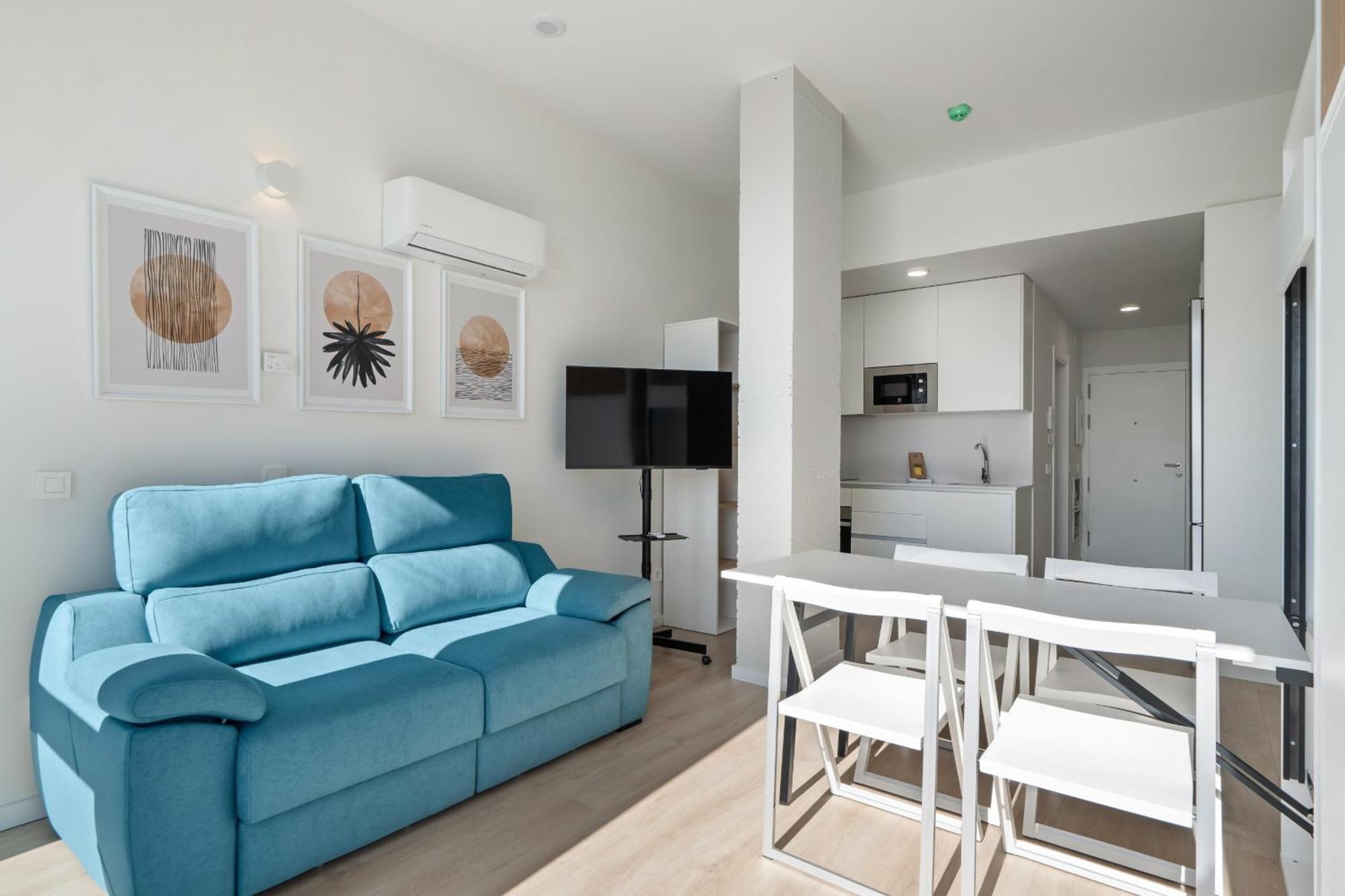 Loft Reformado Industrial Con Garaje Alquiler Temporal Lejlighed Madrid Eksteriør billede